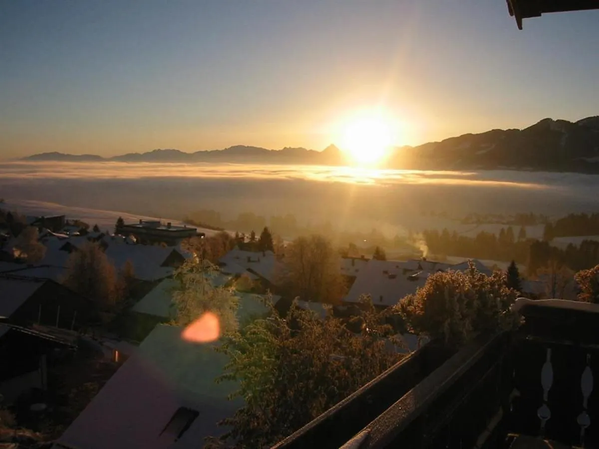 Haus Panorama Apartment Oy-Mittelberg