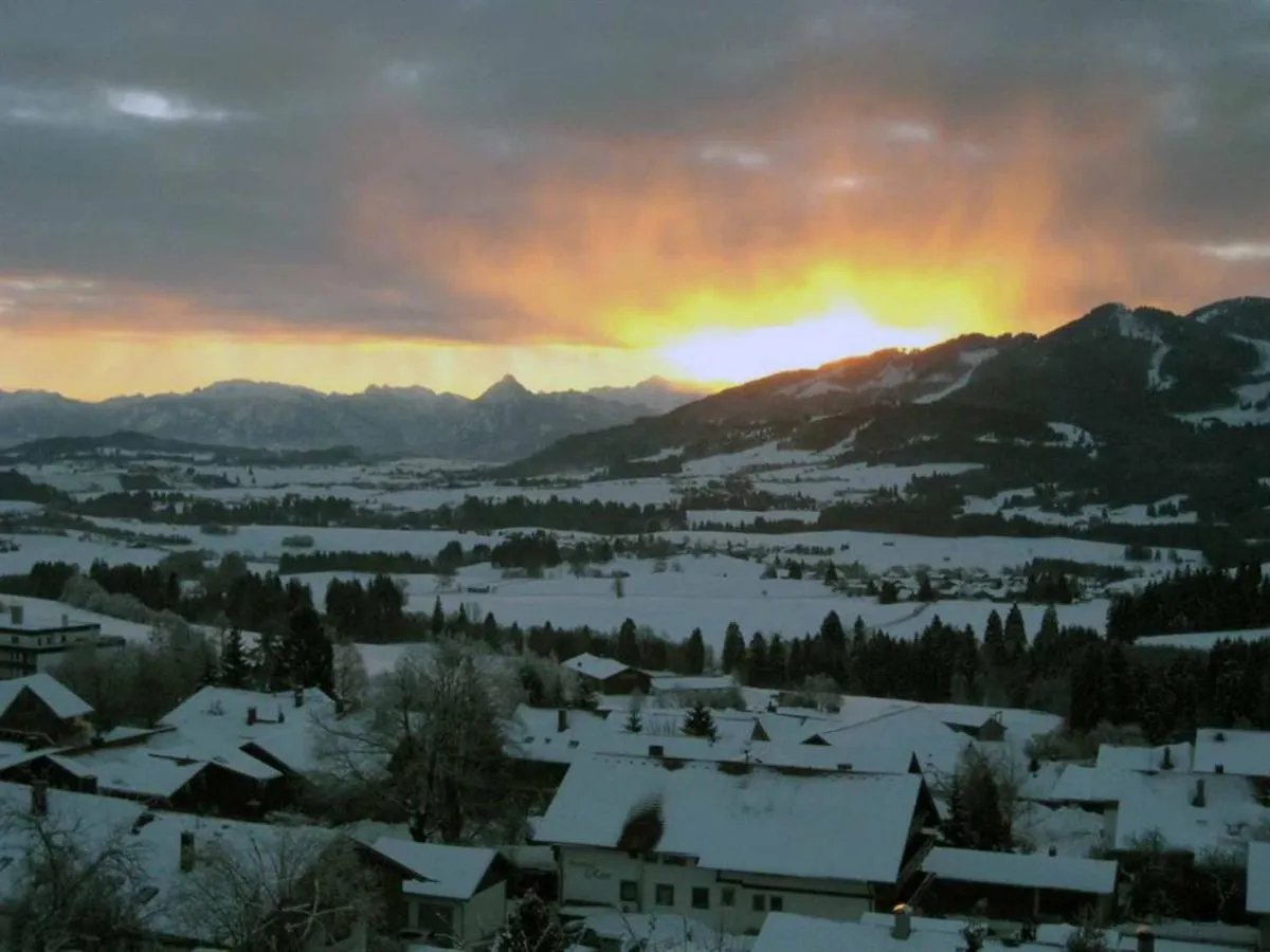 Haus Panorama Apartment Oy-Mittelberg